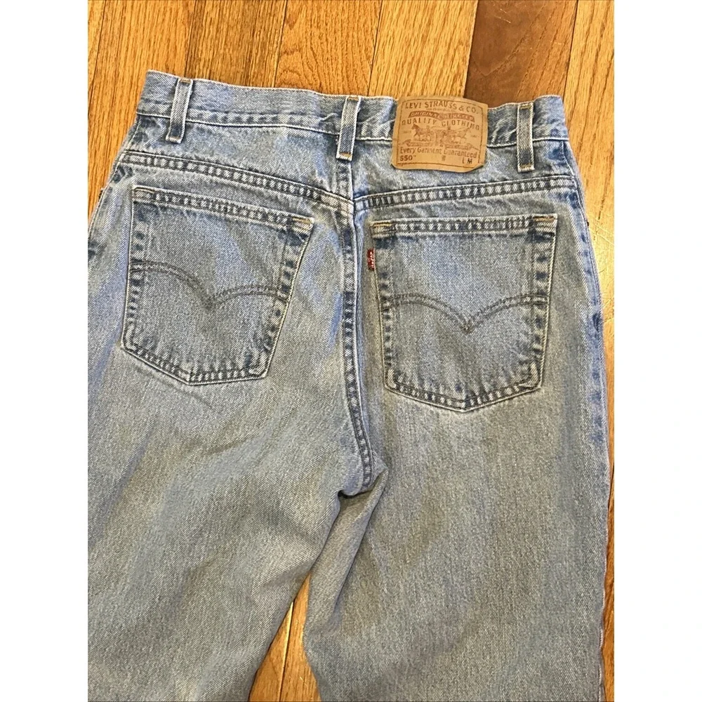 Vintage Levis 550 Jeans 12 Medium Petite Relaxed Fit Tapered‎ Leg Light USA Y2K